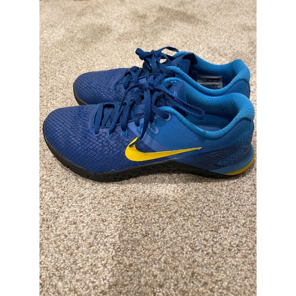 $40 - Size 7 - Nike Metcon 4 XD Team Royal Amarillo